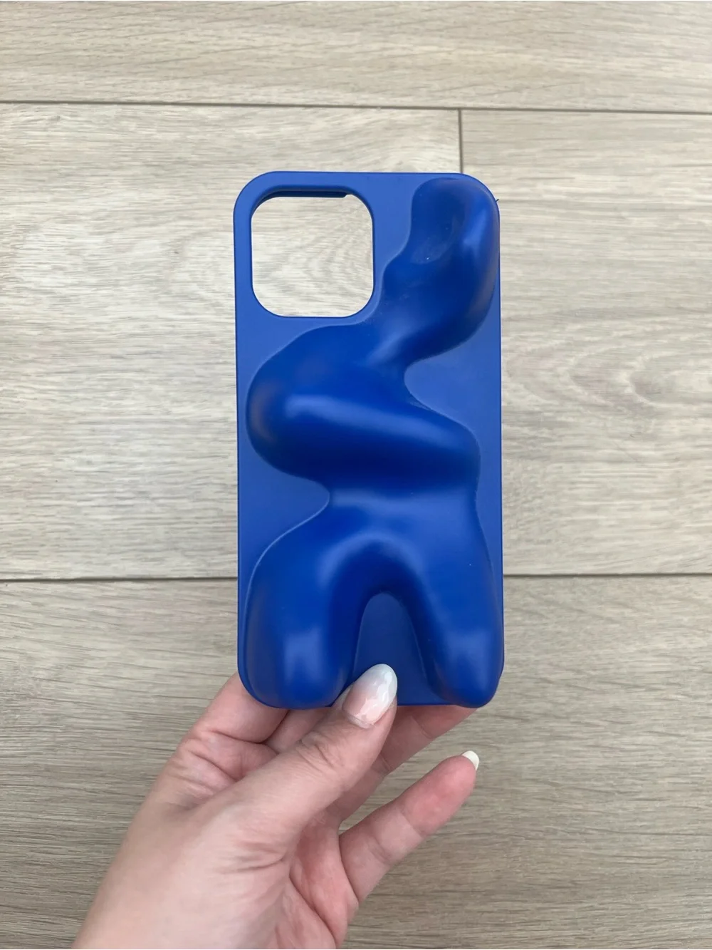 Bailey Hikawa Ishi phone case in cobalt blue